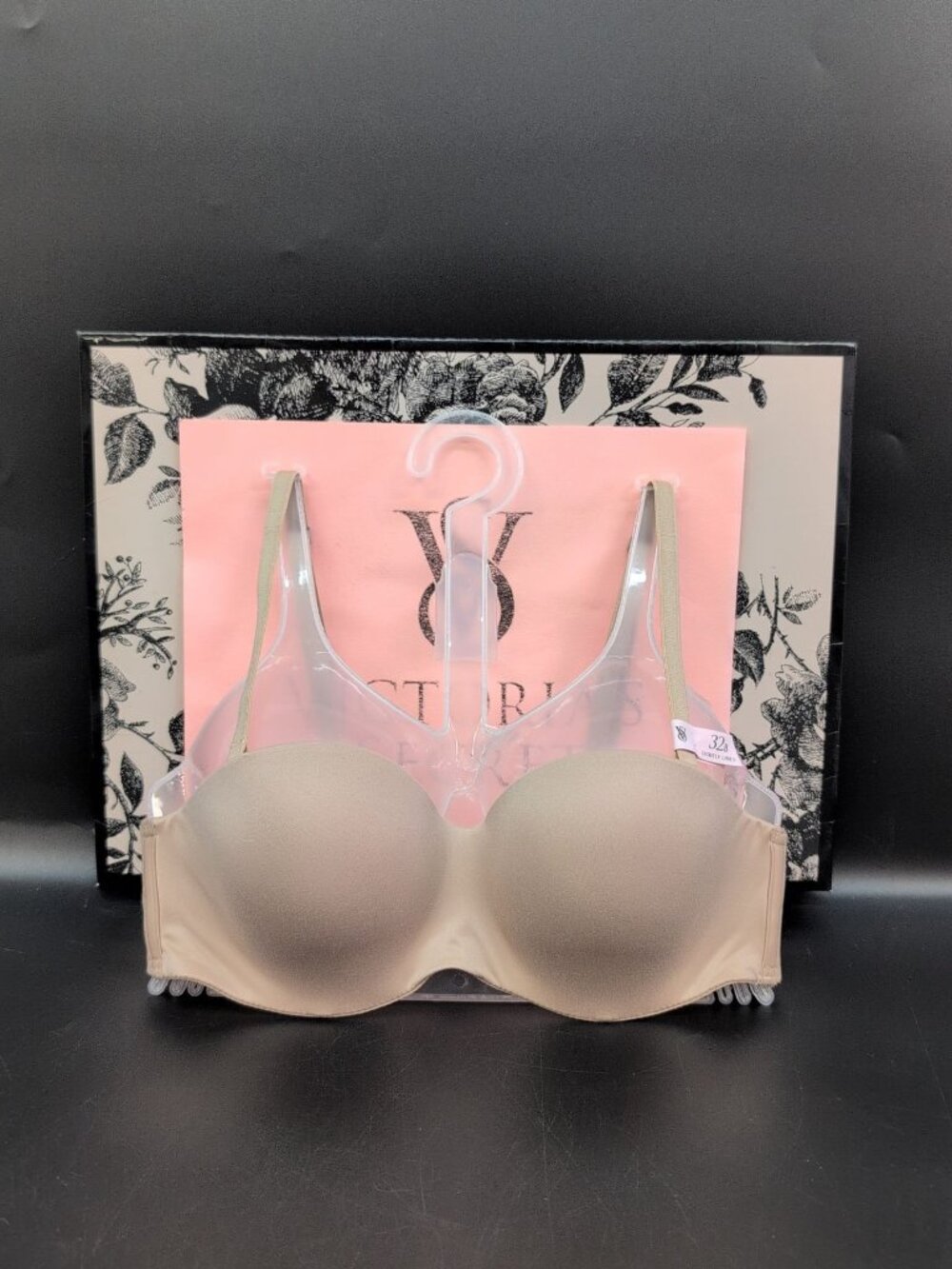 Victoria Secret Body By Victoria Lightly Lined Smooth Strapless Bra 32B Praline
